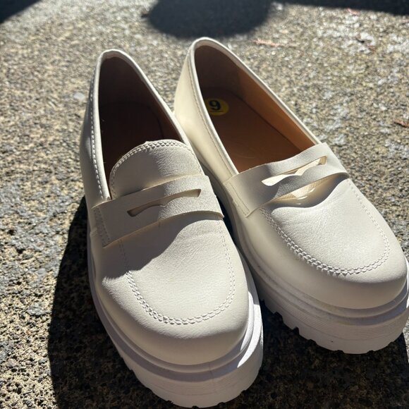 Qupid Chunky White Loafers – Size 9 / 40, Brand New - Picture 6 of 7
